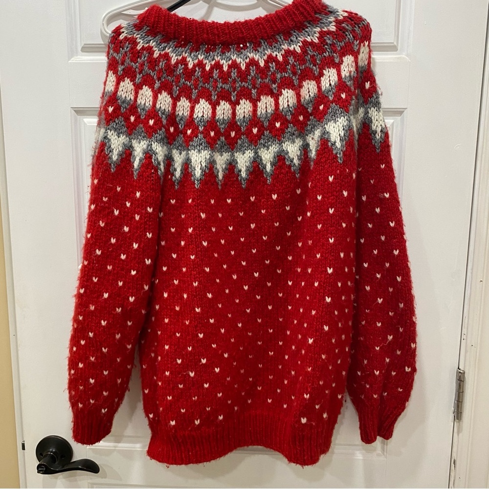 Hand knit vintage sweater
